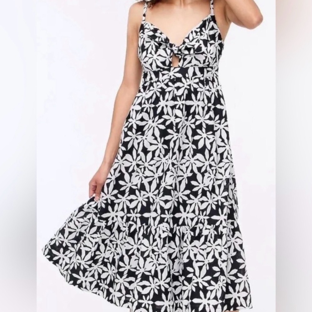 J.Crew Tie front cutout midi dress black and white floral Size 8
